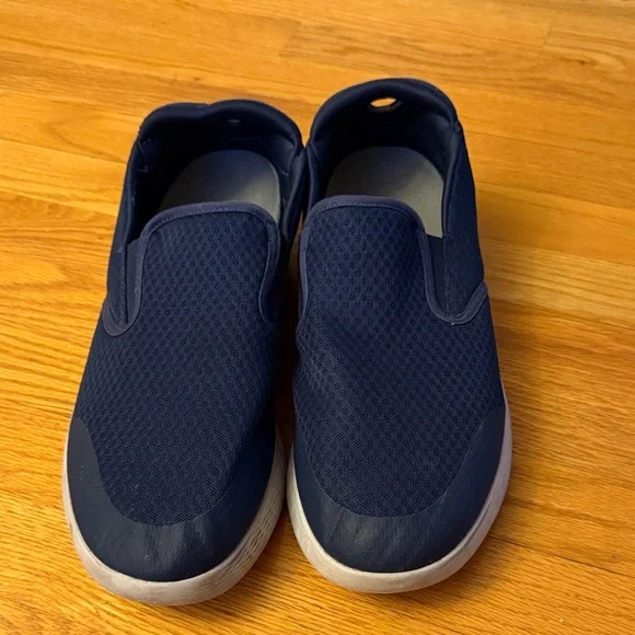 Skechers Men's Navy Slip-On Mesh Casual Sneakers - Picture 5 of 6